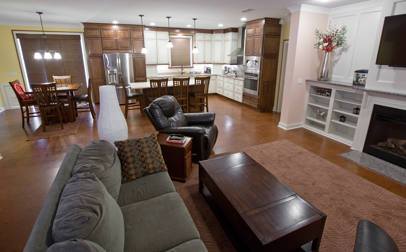 15212 HHOME Schieler living room 1400x870.jpg